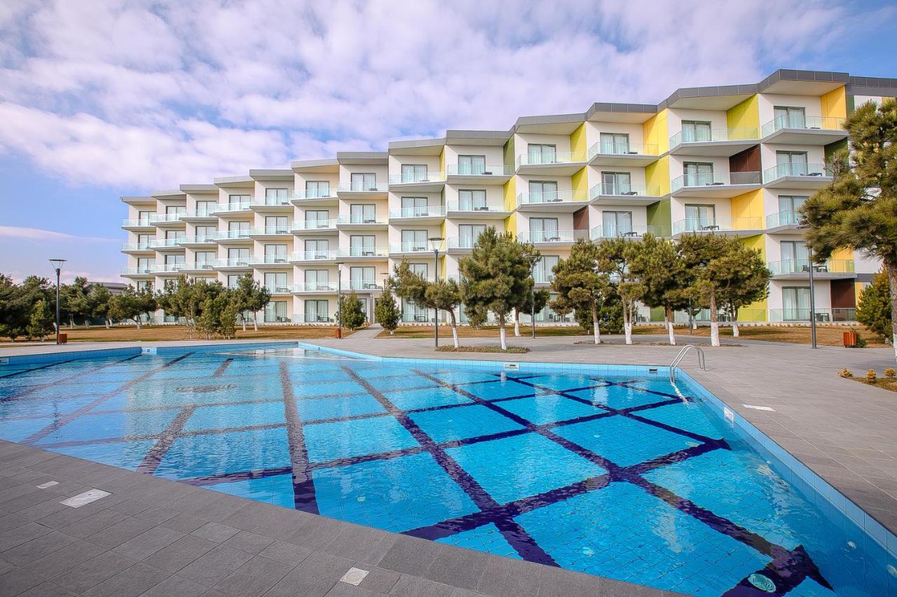 Homebridge Hotel Apartments Bakú Exterior foto